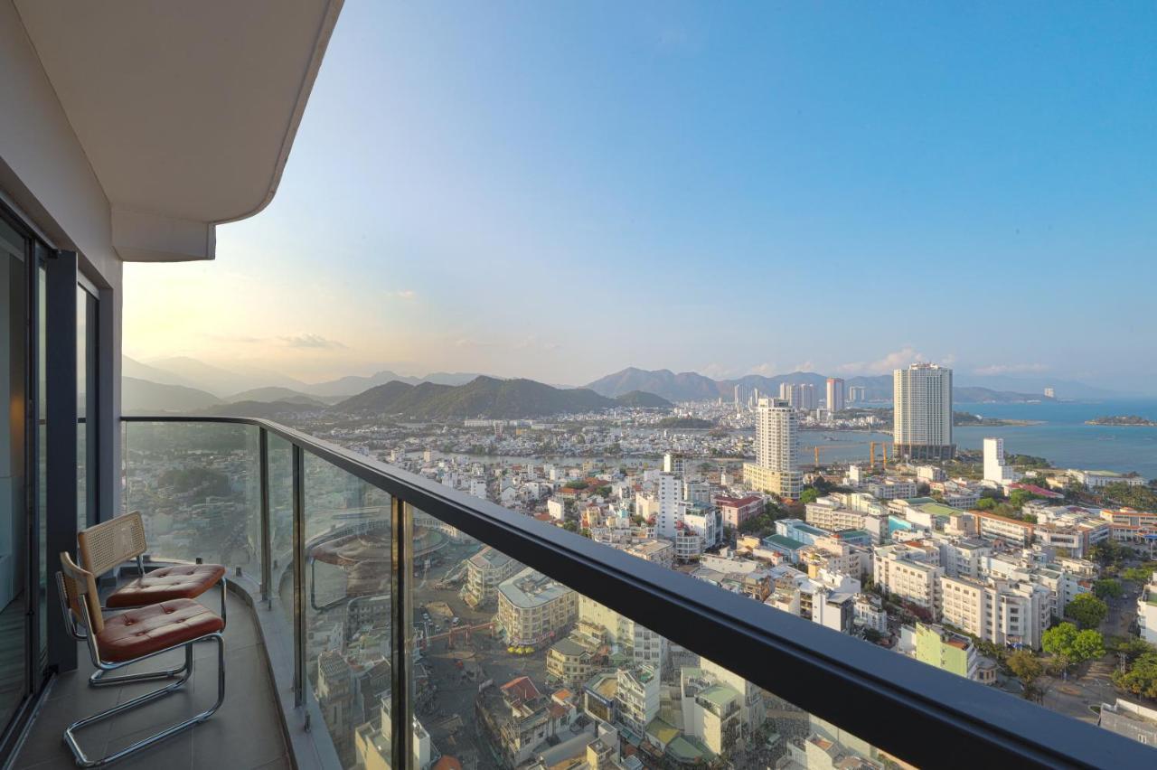 Cuddlencare 2Br Ocean View - Marina Suites Nha Trang Exteriör bild